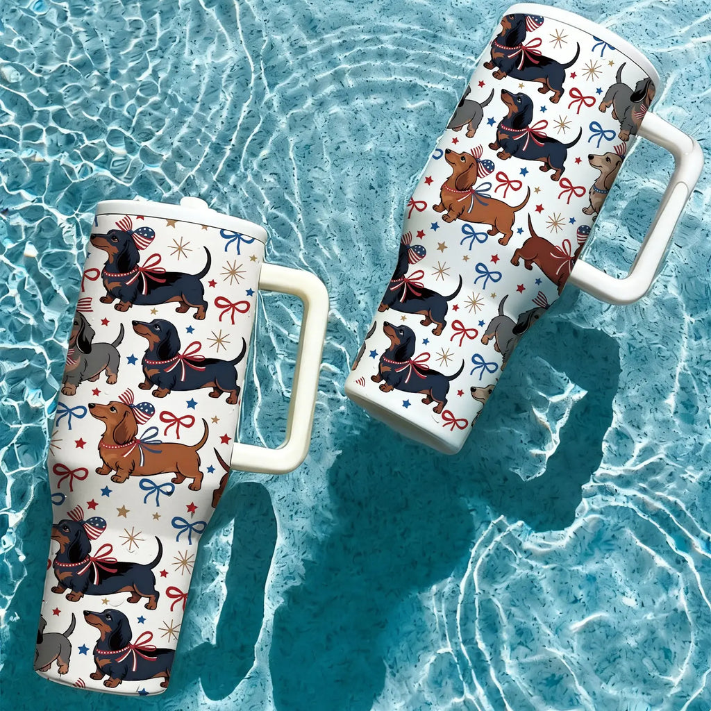 1Pc 40Oz Cute Dachshund Tumbler, Patriotic Dog Print Insulated Travel Mug with Handle, Stainless Steel Vacuum Cup for Coffee, Water and Iced Drinks, USA Style Summer Drinkware Gift for Women, Men, Dog Moms and Dog Lovers